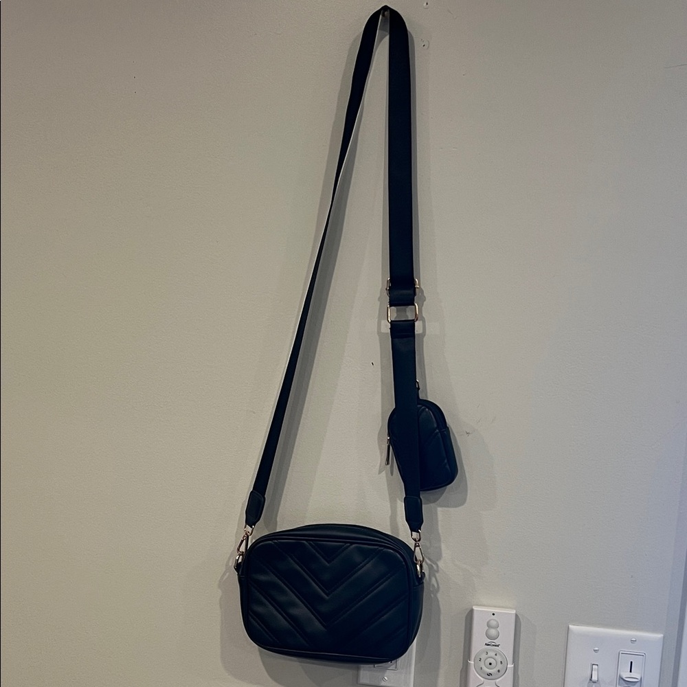 Elegant Black Quilted Crossbody Bag